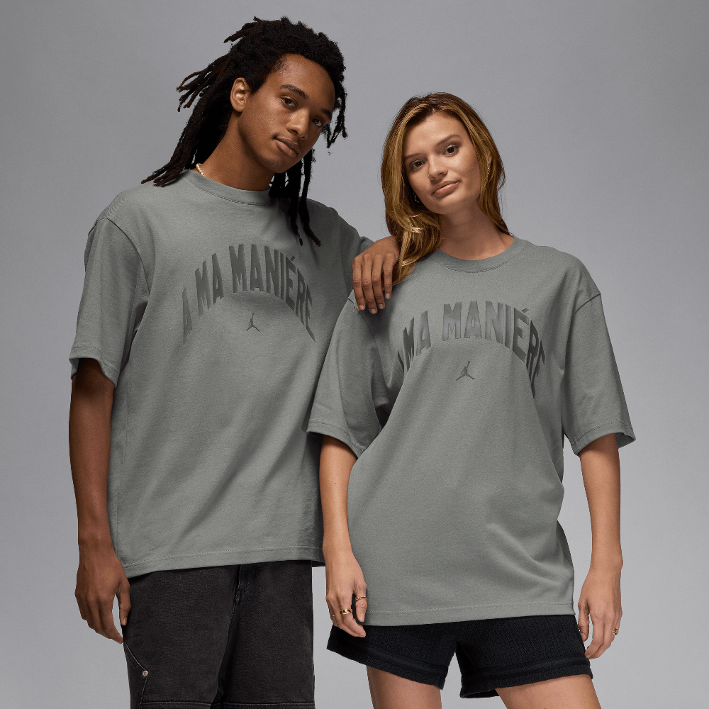 Jordan X A Ma Maniere T-shirt Gris
