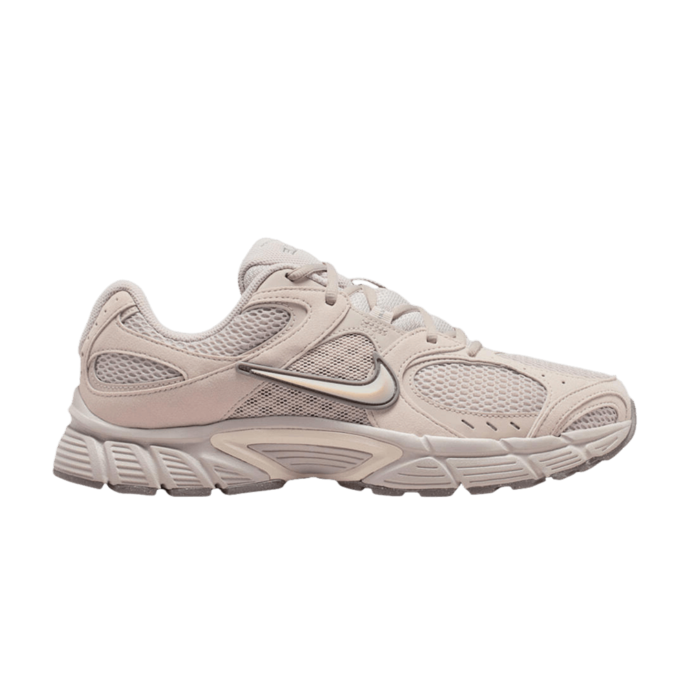 Nike V5 RNR « Moon Particle Light Brown »