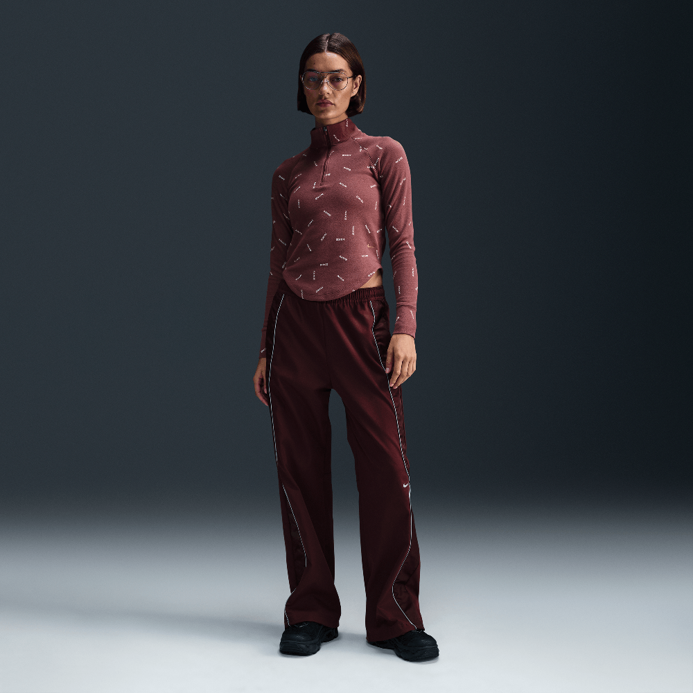 Nike Sportswear Collection Women's Slim 1/2-Zip Long-Sleeve Logo Top Red Sepia/Light Orewood Brown/Red Sepia